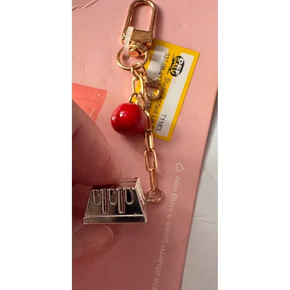 Line Modern Lip Charm Keychain Tomato Rose Gold Tone with Punch Tool LB1LCK2